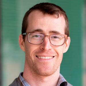 Simon Dürr headshot